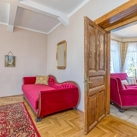 Treasure Of The Past With Whirlpool - Happy Balatonrendes