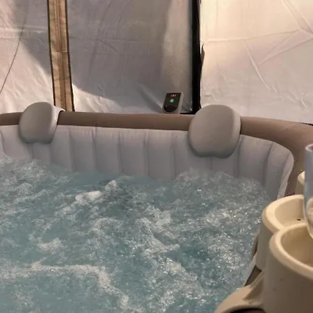 Treasure Of The Past With Whirlpool - Happy Balatonrendes